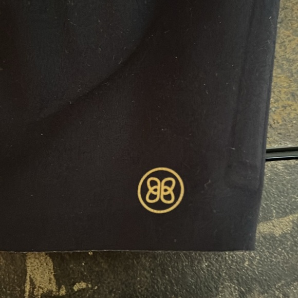 Honeylove Black Full-Coverage Bra w/Wide Straps and Removable Cup Pads- L, EUC - Picture 4 of 4